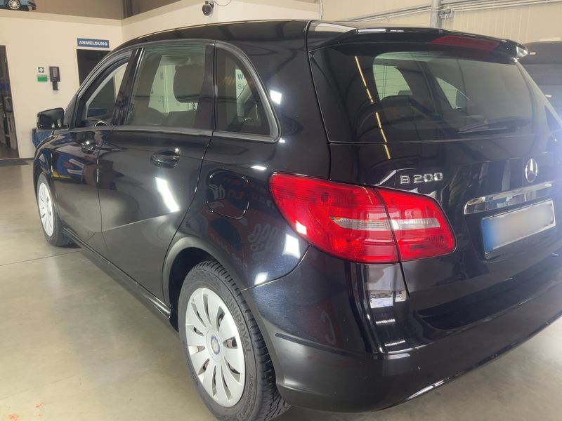 Mercedes-Benz B-Klasse B 200 — zdjęcie 3