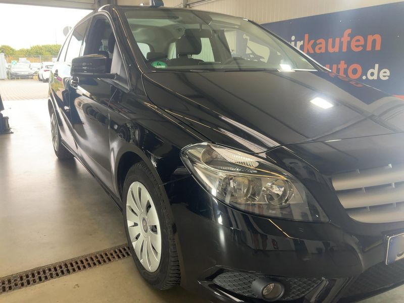 Mercedes-Benz B-Klasse B 200 — zdjęcie 8