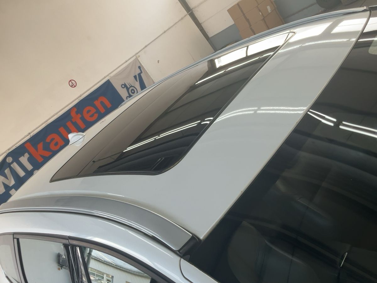 Volvo XC60 2015 — photo 14