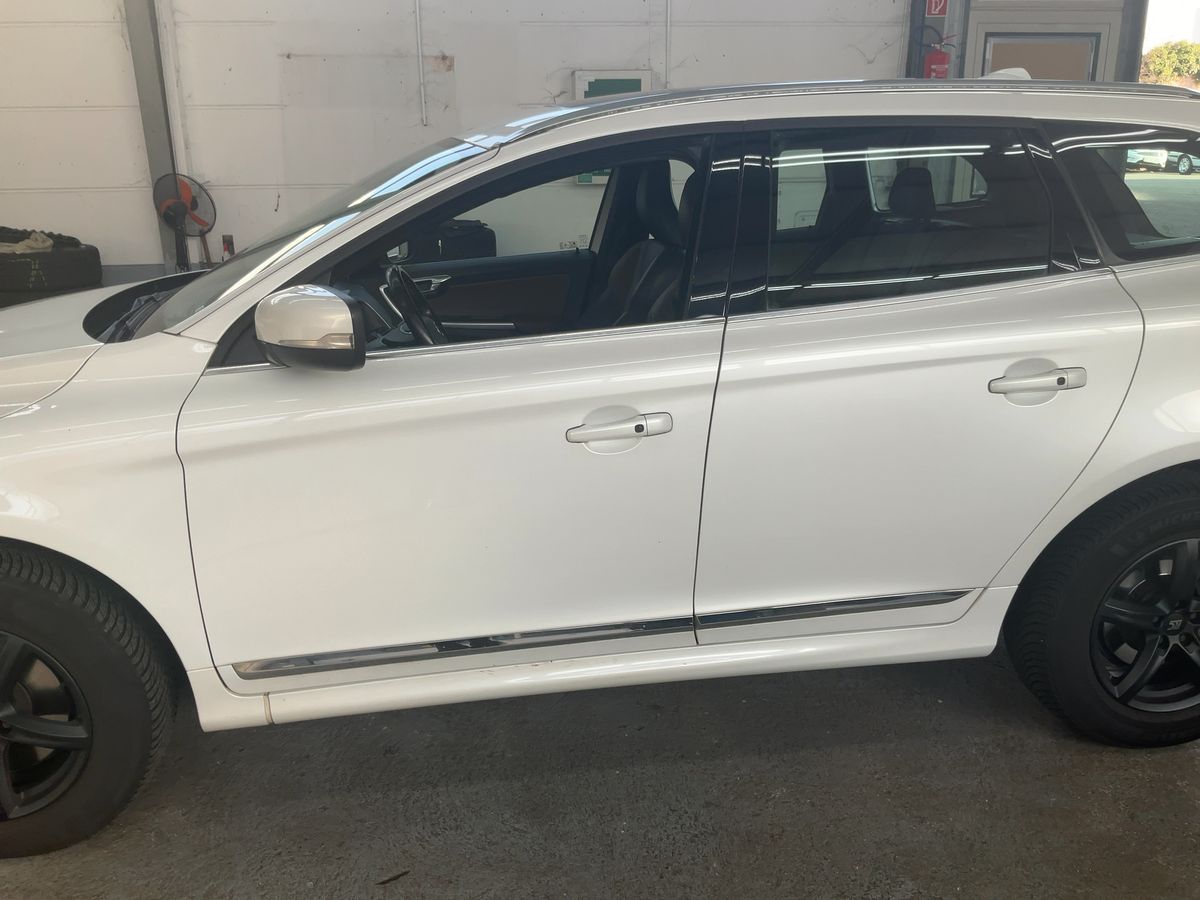 Volvo XC60 2015 — photo 5