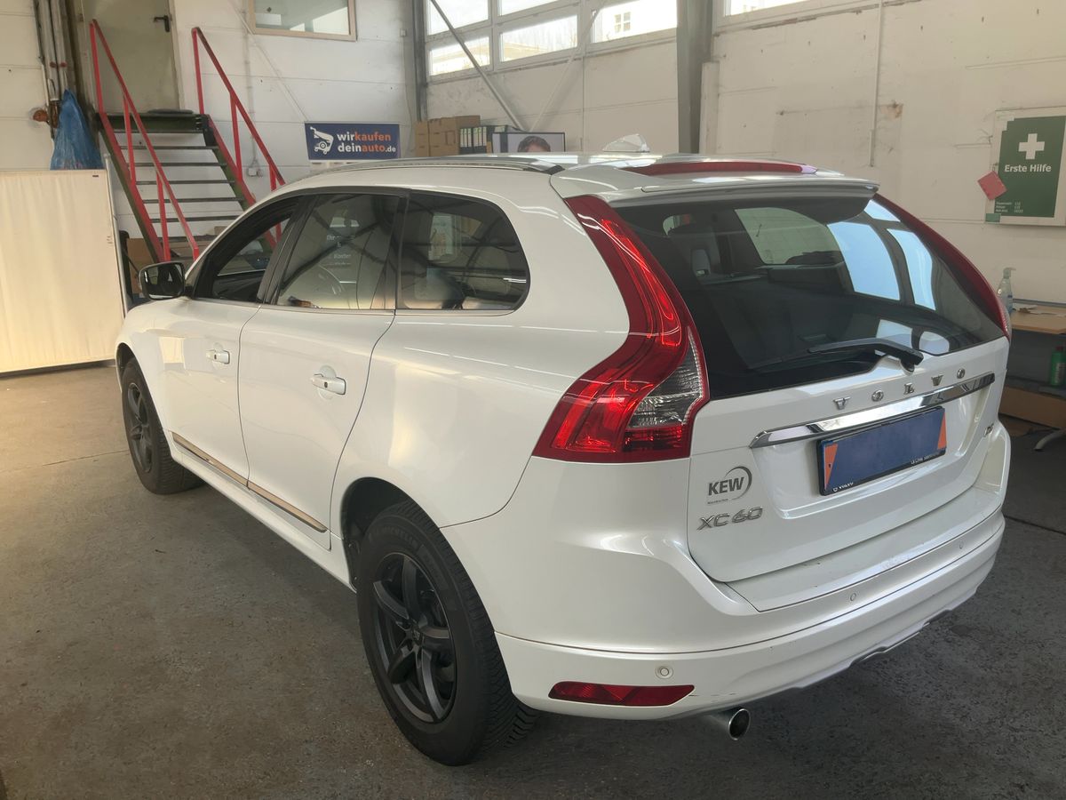 Volvo XC60 2015 — photo 7