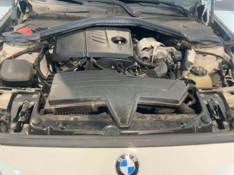 BMW 1er 114i 2015 – снимка 28