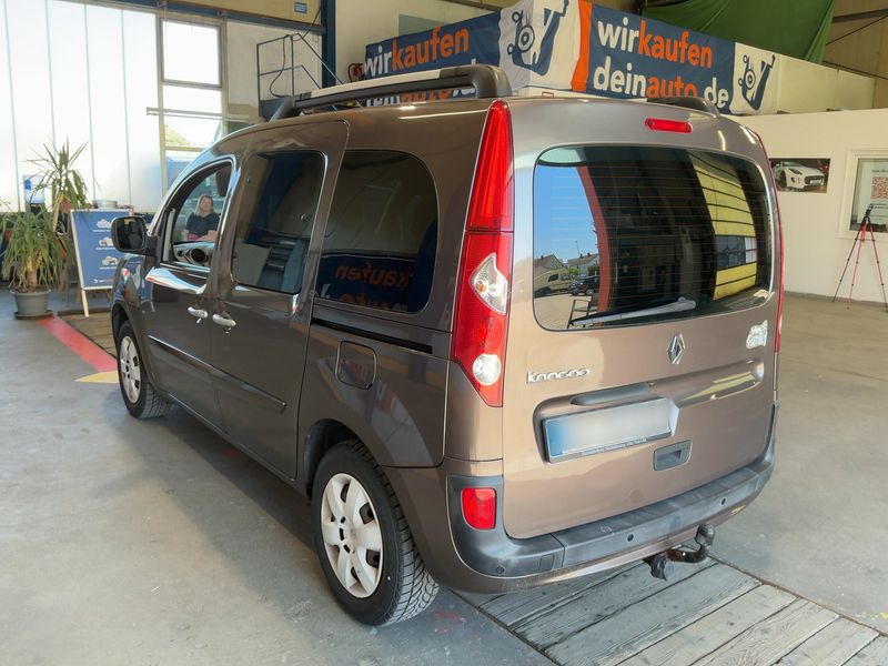 Renault Kangoo 1.6 Happy Family — zdjęcie 3