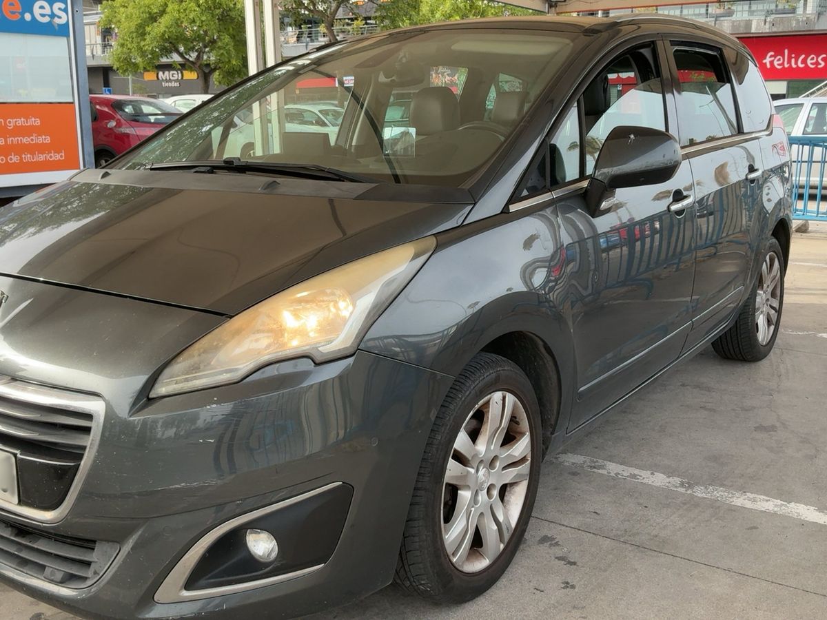 Peugeot 5008 d'occasion