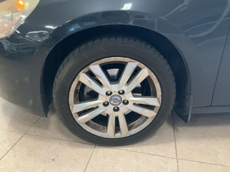 Volvo V60 2.0 D4 Momentum 2011 – снимка 3