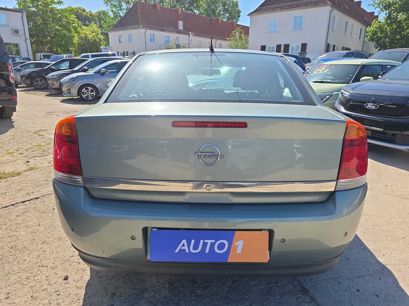 Opel Vectra 2.2 Comfort — zdjęcie 4