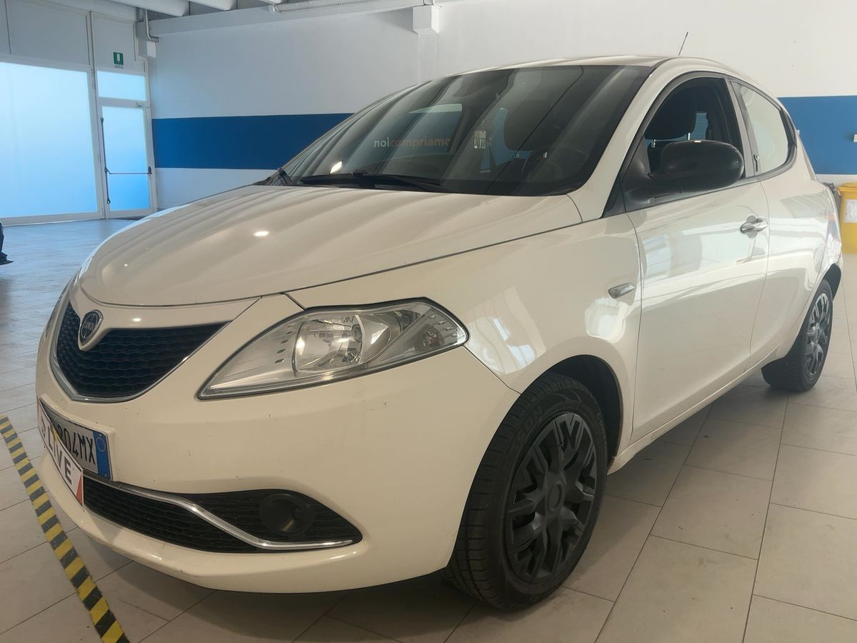 Lancia Ypsilon d'occasion
