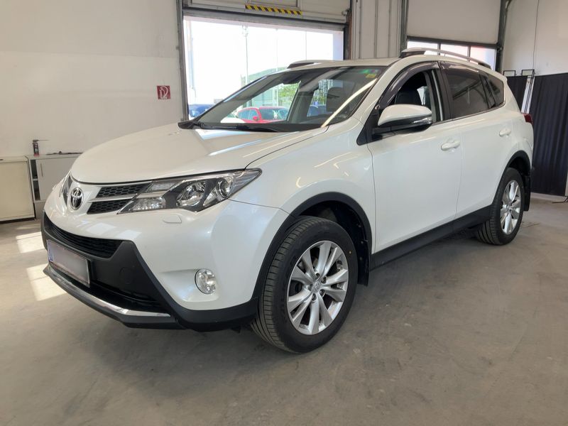 RAV 4 2.0 Executive