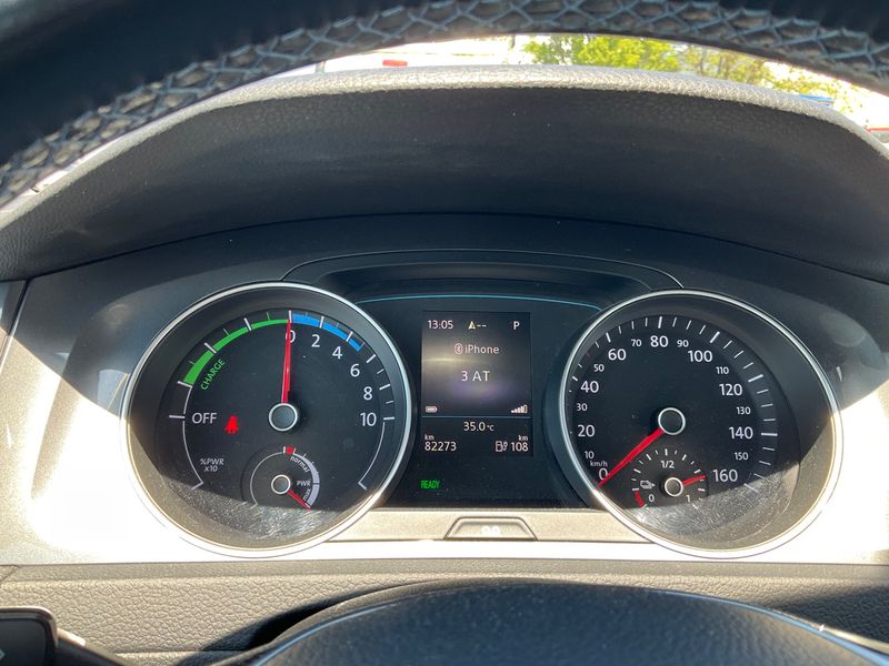Volkswagen e-Golf VII electric drive 85 kW — zdjęcie 13
