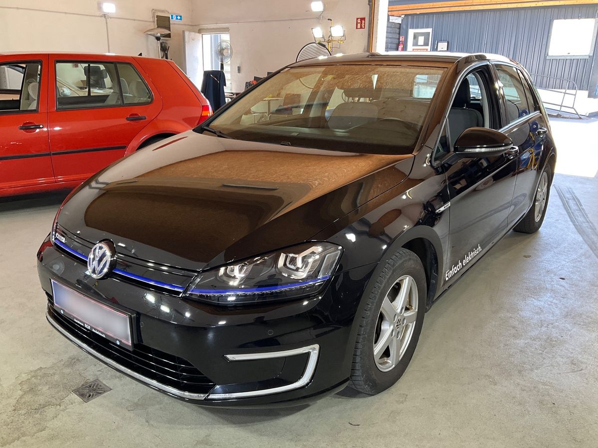 Volkswagen e-Golf 2016
