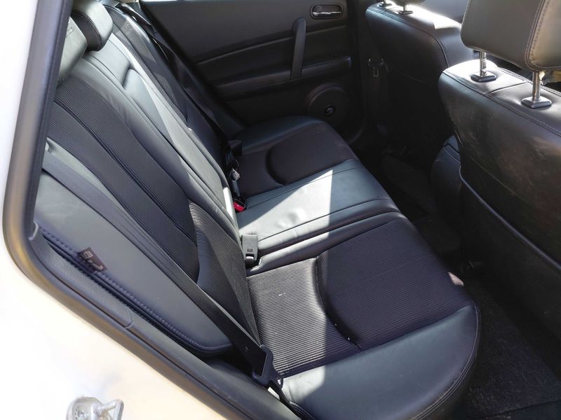 Mazda 6 2.2 Turbodiesel CRDT Sports-Line — zdjęcie 13