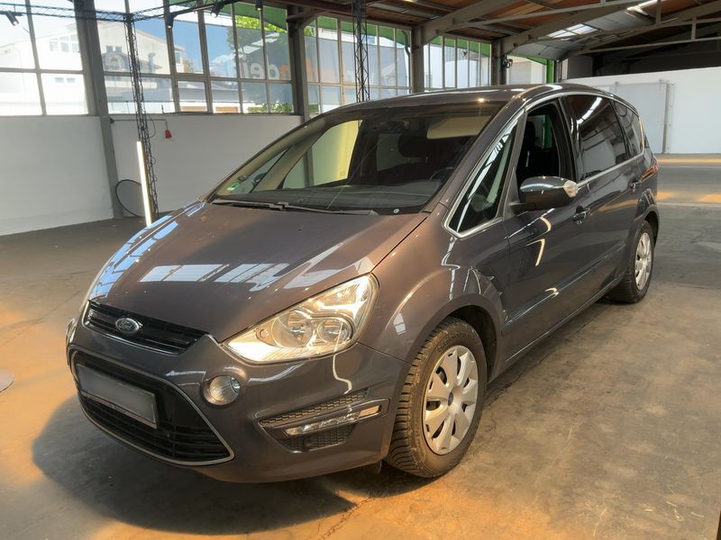 2013 Ford S-Max
