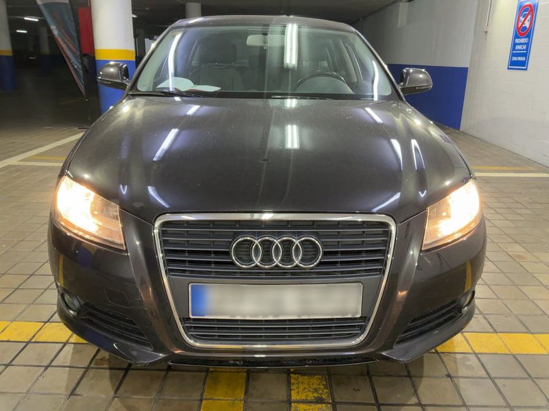 Audi A3 Sportback 1.4 TFSI Attraction — zdjęcie 9
