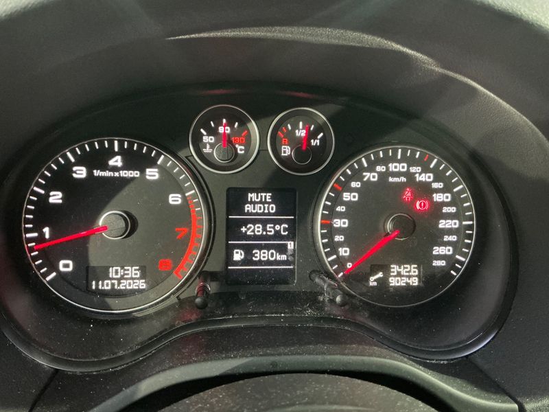 Audi A3 Sportback 1.4 TFSI Attraction — zdjęcie 13