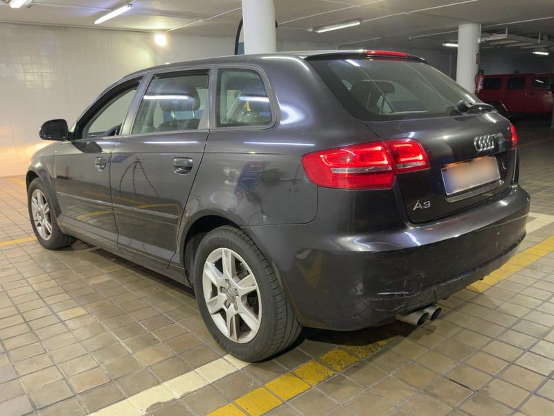 Audi A3 Sportback 1.4 TFSI Attraction — zdjęcie 3
