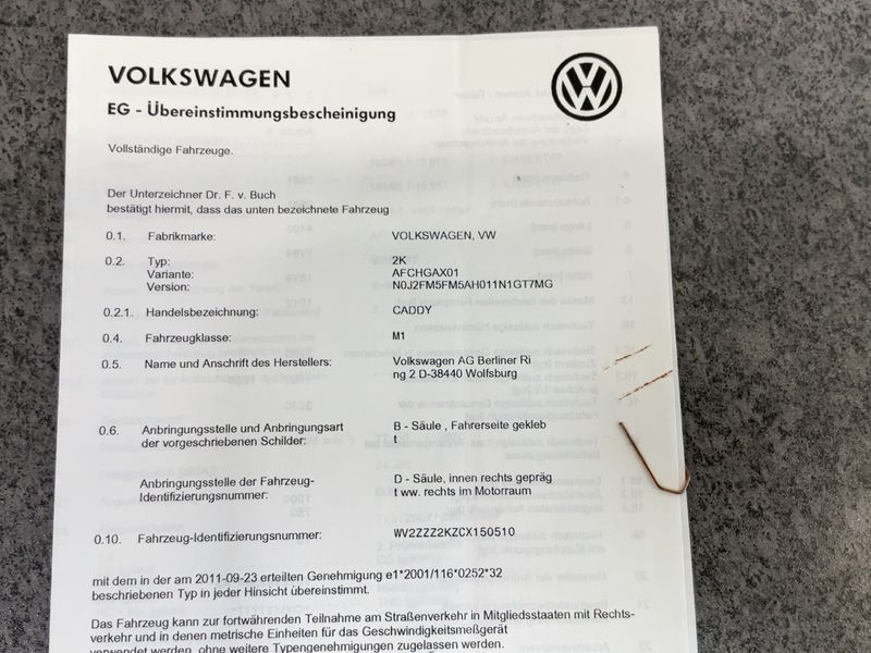 Volkswagen Caddy 1.6 BIFuel Trendline — zdjęcie 16