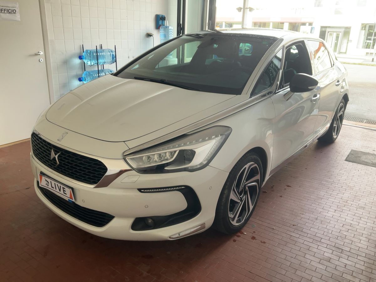 DS Automobiles DS5 2.0 Blue-HDi SportChic
