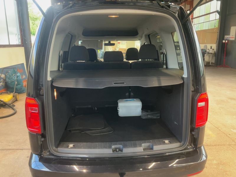 Volkswagen Caddy 2.0 TDI Comfortline BlueMotion Tech — zdjęcie 10