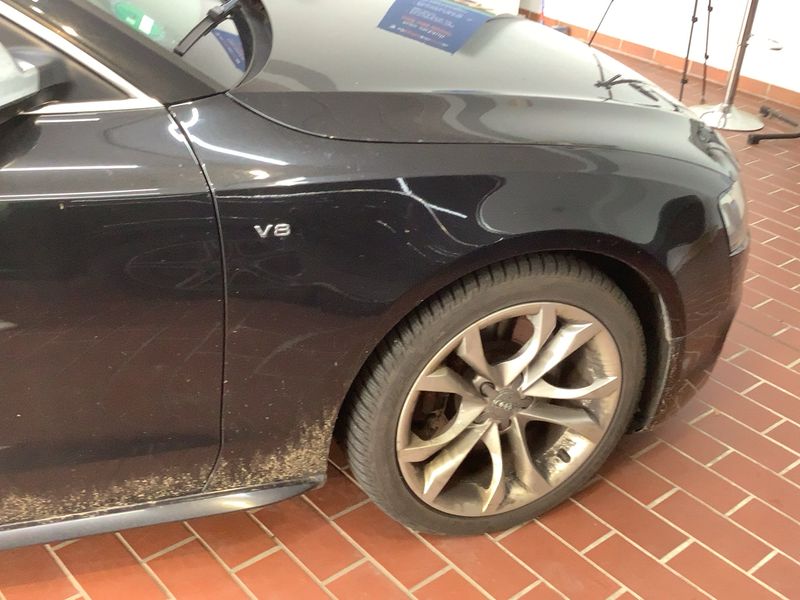Audi S5 4.2 V8 FSI quattro — zdjęcie 8