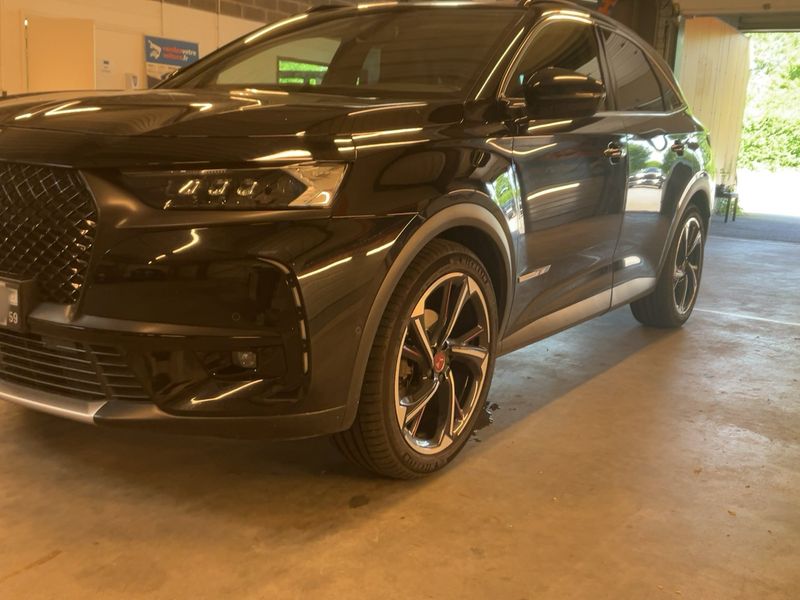 DS Automobiles DS7 Crossback 2.0 Blue-HDi Performance Line Plus — zdjęcie 2