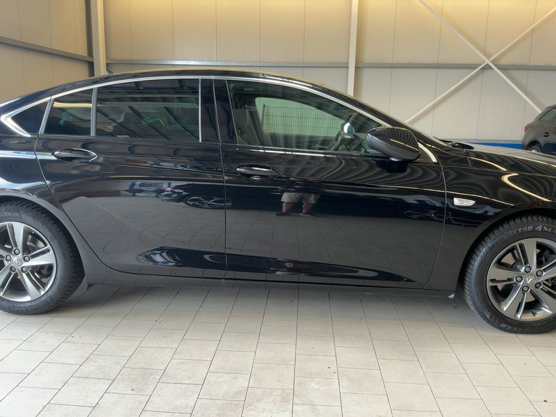 Opel Insignia Grand Sport 2.0 CDTI Dynamic — zdjęcie 7