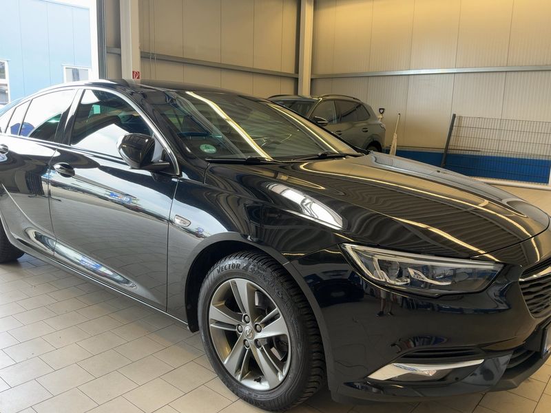 Opel Insignia Grand Sport 2.0 CDTI Dynamic — zdjęcie 8