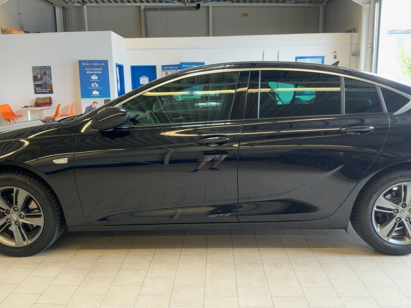Opel Insignia Grand Sport 2.0 CDTI Dynamic — zdjęcie 4