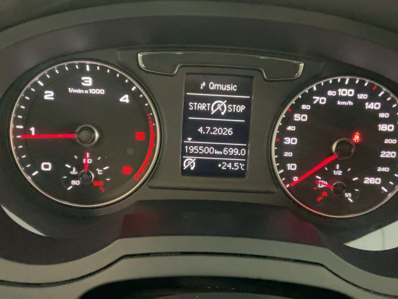 Audi Q3 2.0 TDI 2015 – снимка 19