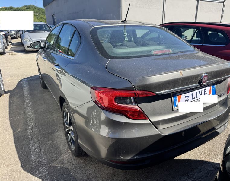 Fiat Tipo 1.6 JTDM Opening Edition Plus — zdjęcie 3