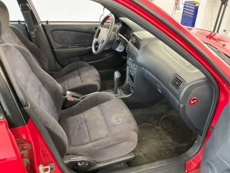 Toyota Corolla 1.6 Liftback Luna — zdjęcie 3
