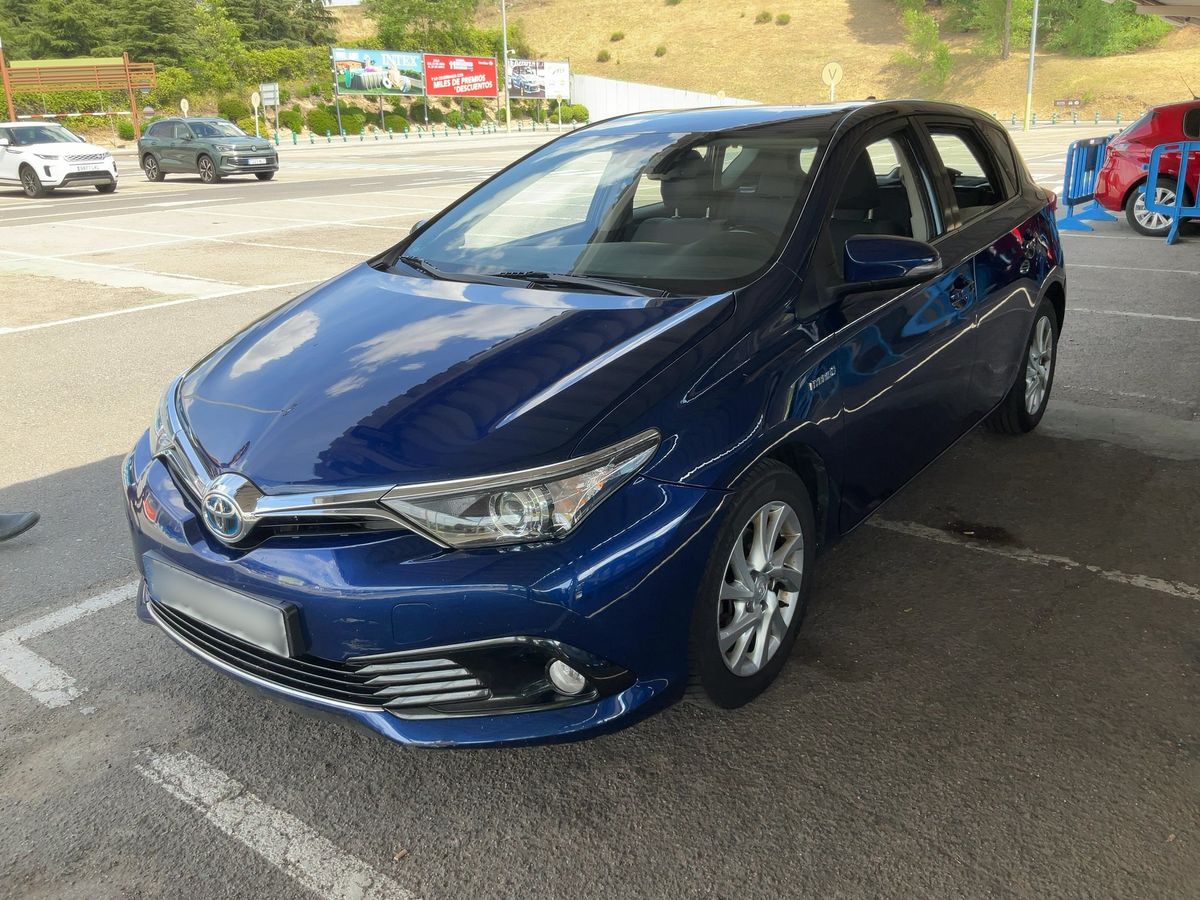 Toyota Auris 2016
