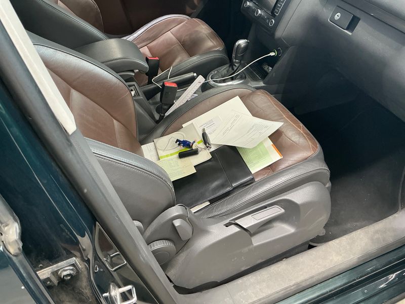 Volkswagen Touran 2.0 TDI CrossTouran 2012 – снимка 26