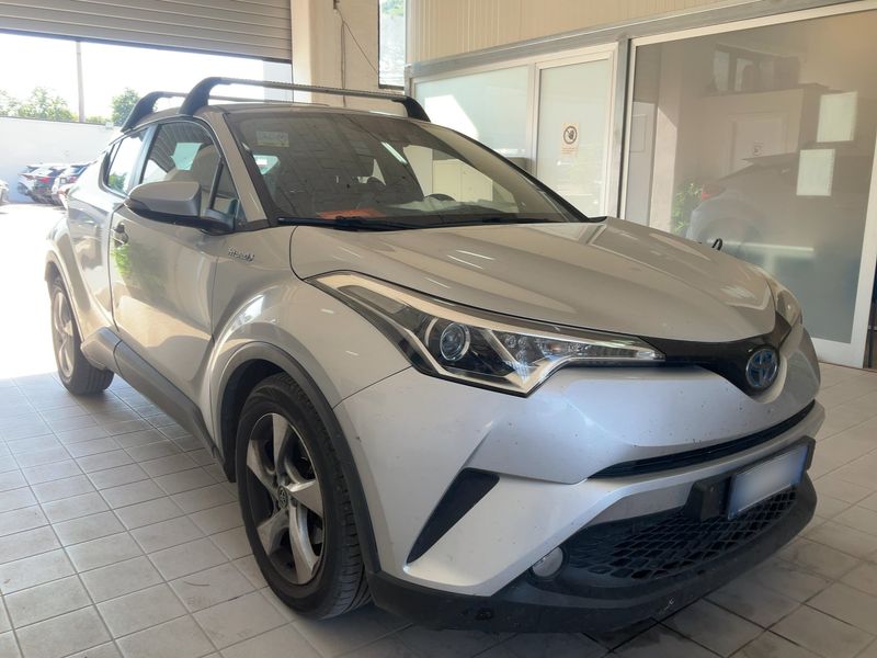 Toyota C-HR 1.8 Hybrid Active — zdjęcie 8