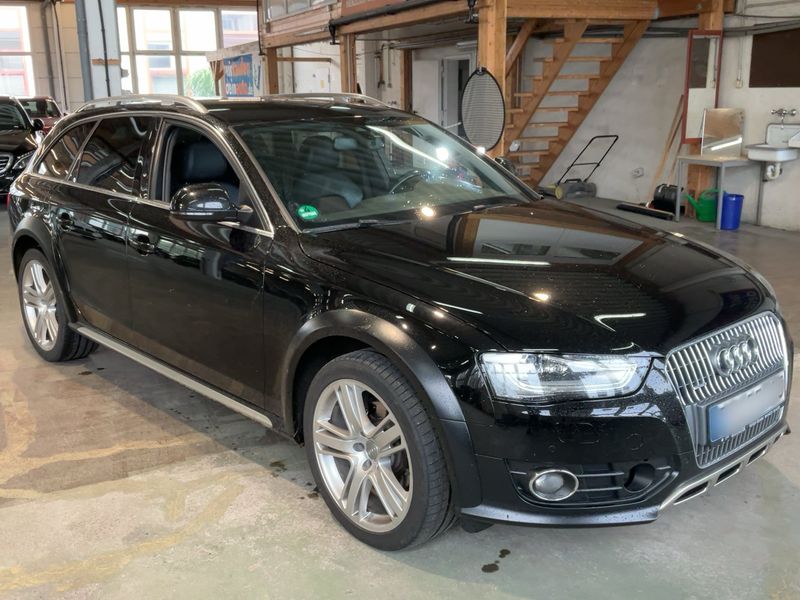Audi A4 Allroad 2.0 TDI — zdjęcie 8
