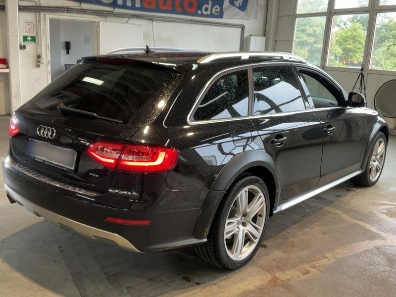 Audi A4 Allroad 2.0 TDI — zdjęcie 6