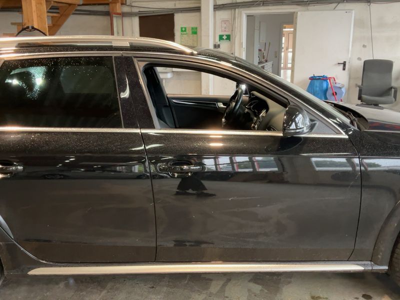 Audi A4 Allroad 2.0 TDI — zdjęcie 7