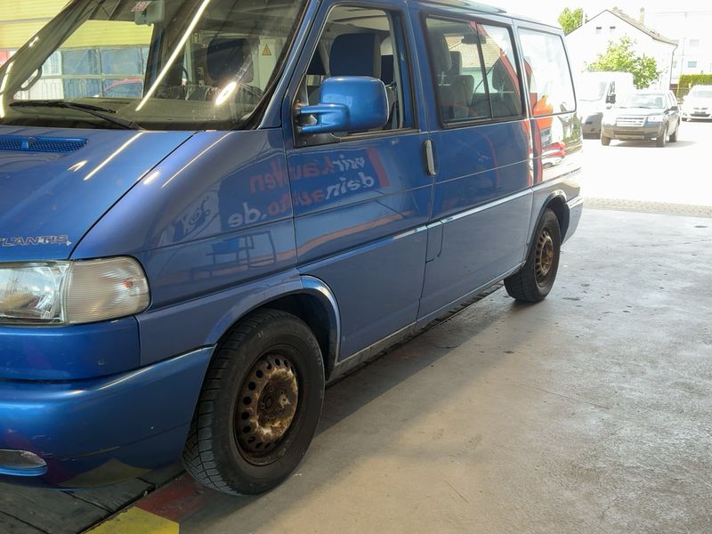 Volkswagen T4 Multivan 2.5 TDI Atlantis — zdjęcie 2