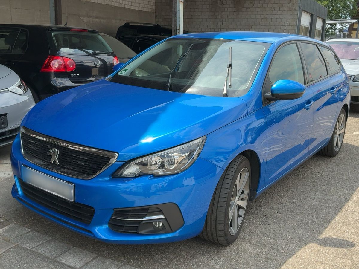 Peugeot 308 2021