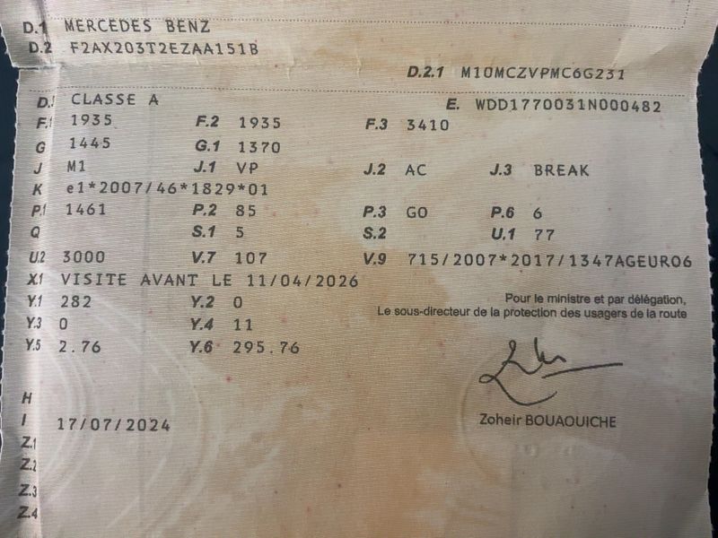 Mercedes-Benz A-Klasse A 180 d — zdjęcie 15