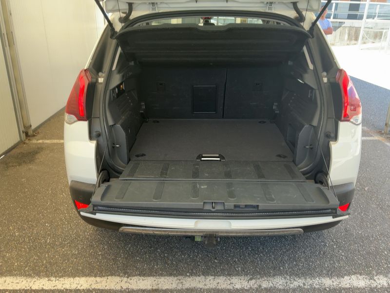 Peugeot 3008 2.0 HDi Allure — zdjęcie 10