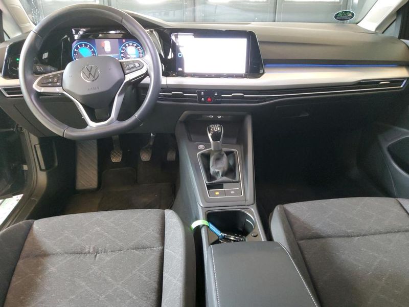Volkswagen Golf VIII 1.0 TSI Life — zdjęcie 21