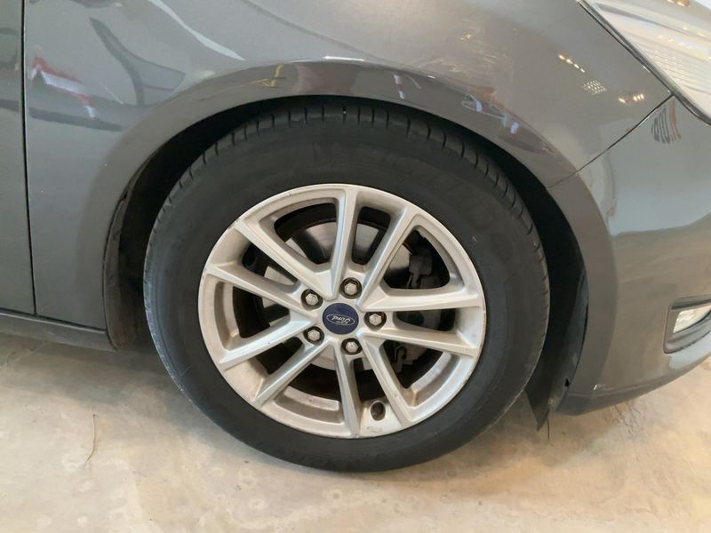 Ford Focus 1.5 TDCi Business 2018 – снимка 11