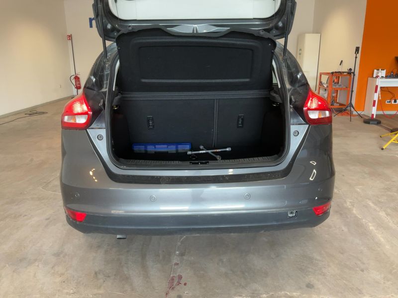 Ford Focus 1.5 TDCi Business 2018 – снимка 15