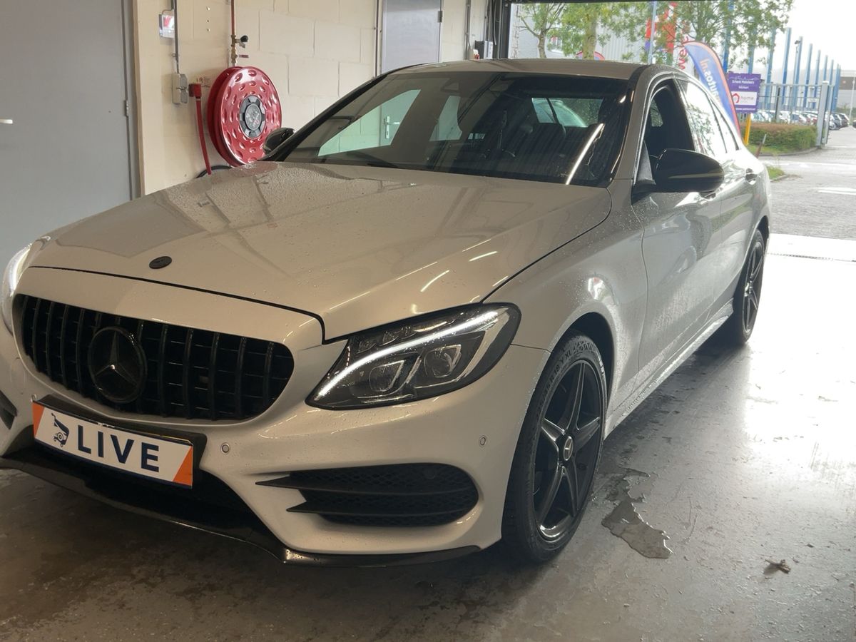 Mercedes-Benz C-Klasse C 180 CGI AMG Line