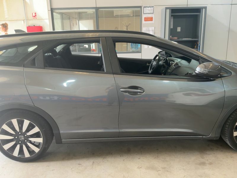 Honda Civic 1.6 DTEC Sport 2014 – снимка 10