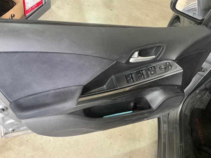 Honda Civic 1.6 DTEC Sport 2014 – снимка 33