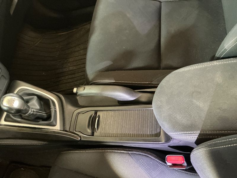 Honda Civic 1.6 DTEC Sport 2014 – снимка 35