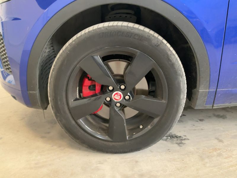 Jaguar E-Pace D150 R-Dynamic S AWD 2019 – снимка 3