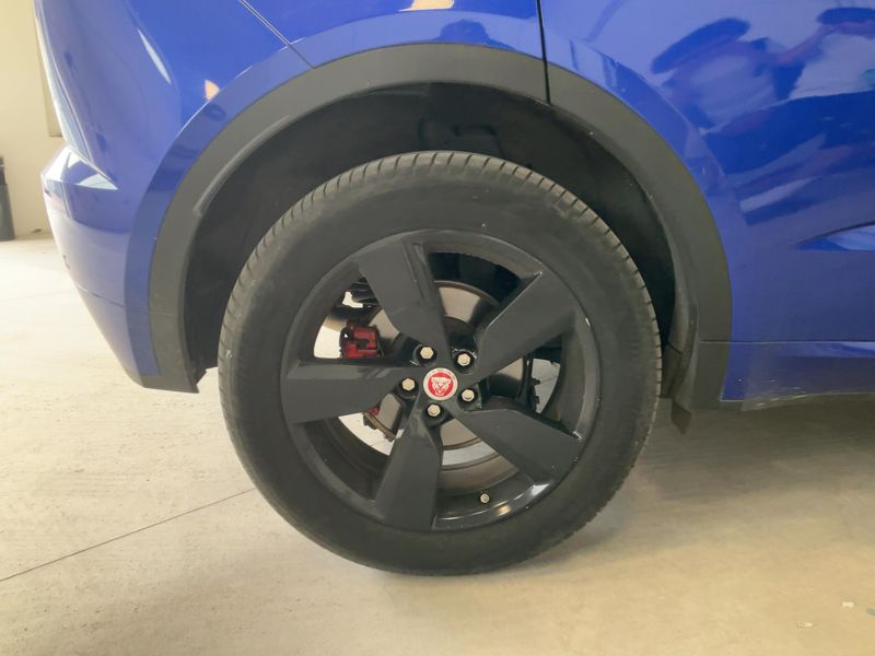 Jaguar E-Pace D150 R-Dynamic S AWD 2019 – снимка 9