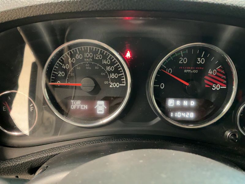 Jeep Wrangler Unlimited 2.8 CRD Rubicon — zdjęcie 13